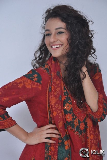 Seerat-Kapoor